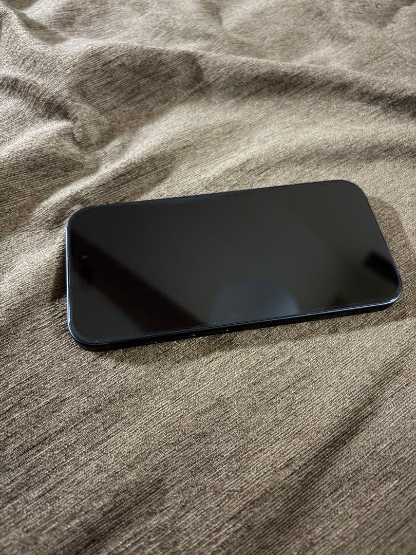 Apple iPhone 15 256GB 本体 アイフォン15