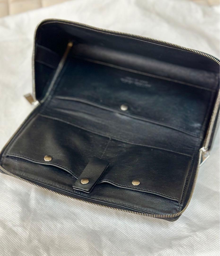 【極美品】ボッテガヴェネタ　クラッチバッグ　三角ポーチ