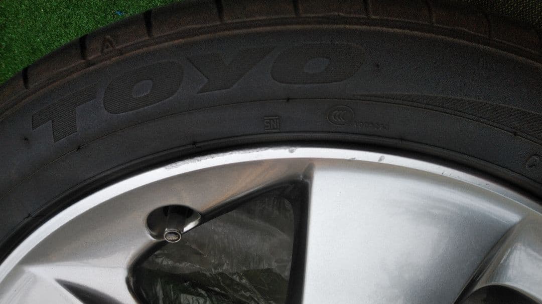 近隣で取りに来れる方限定！　30プリウス　純正マイコーデホイールセット4本