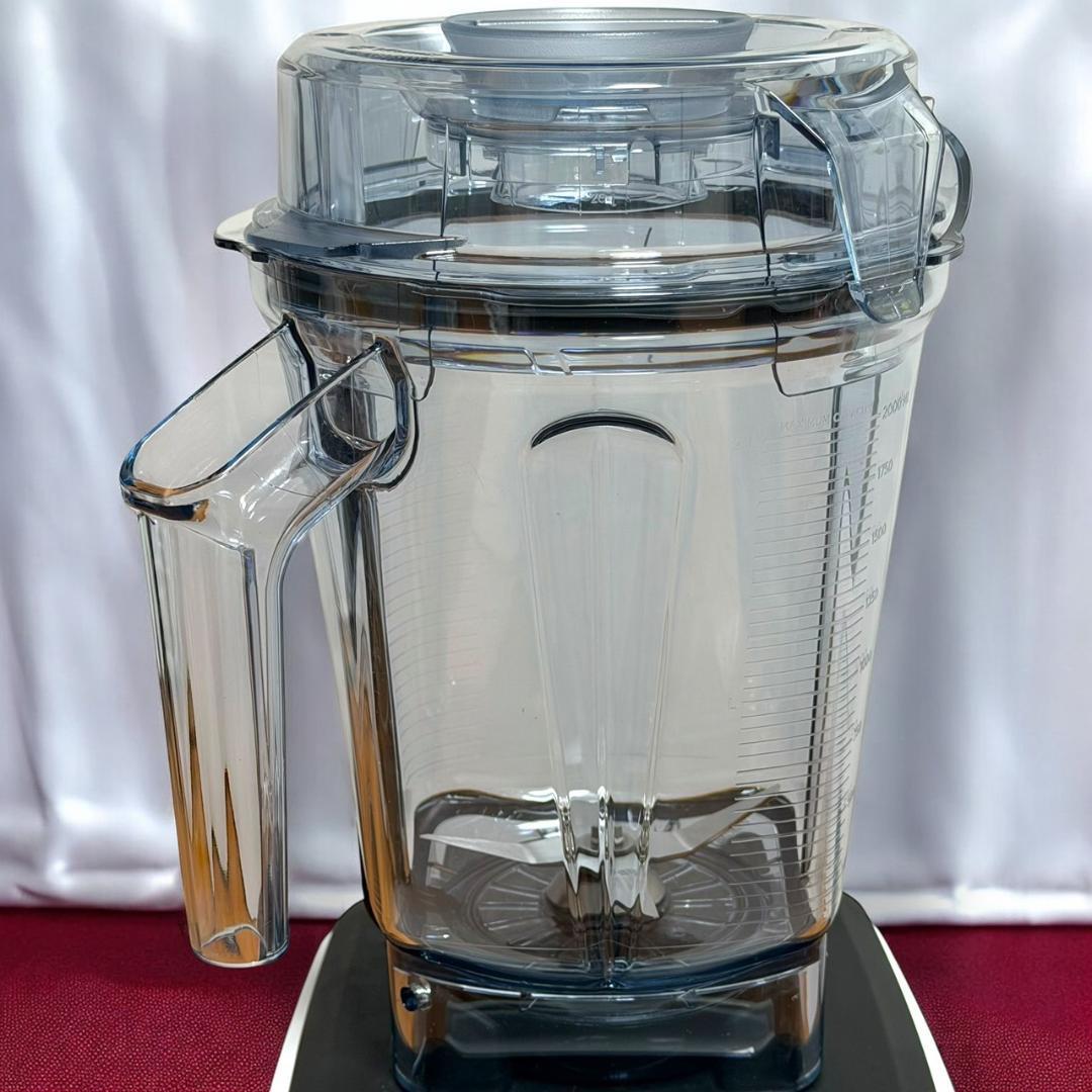 ほぼ未使用品 VitaMix V1200i ホワイト ブレンダー 2Lコンテナ