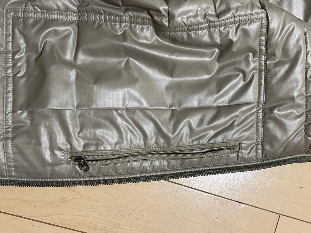 patagonia オリーブグリーン ダウンベストメンズL