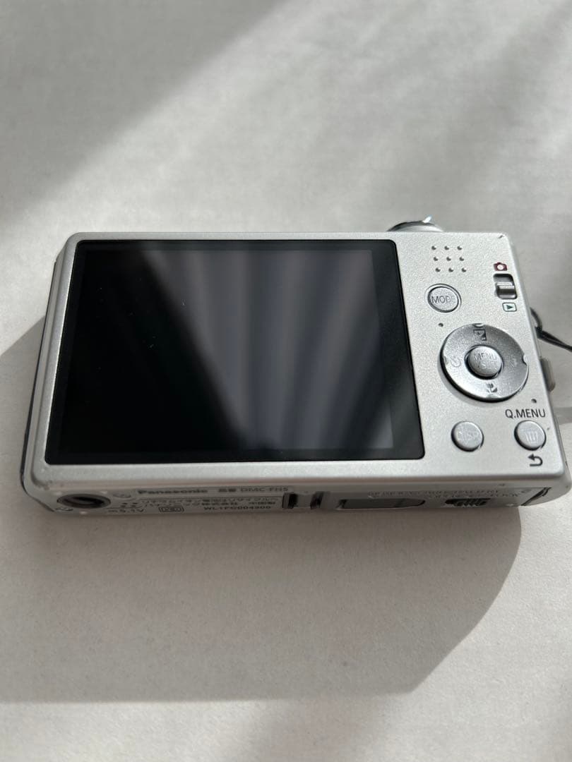 Panasonic LUMIX 16メガピクセル コンパクトデジタルカメラ