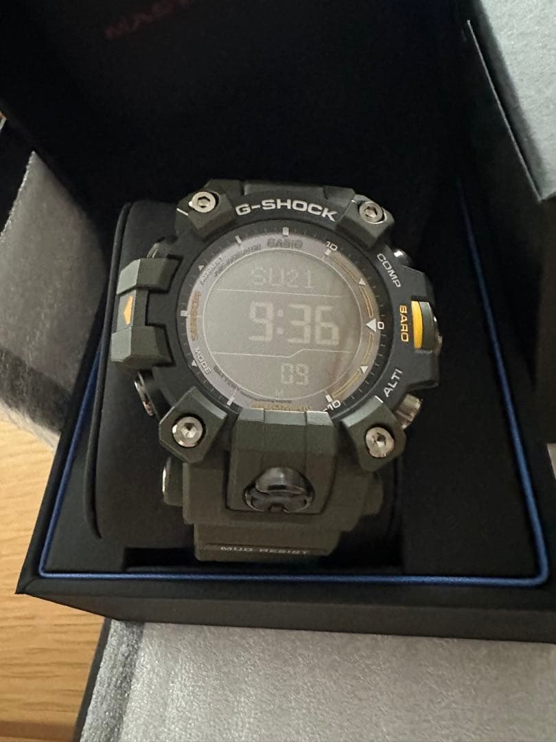 さっさー　G-SHOCK Mudman オリーブグリーン デジタル腕時計