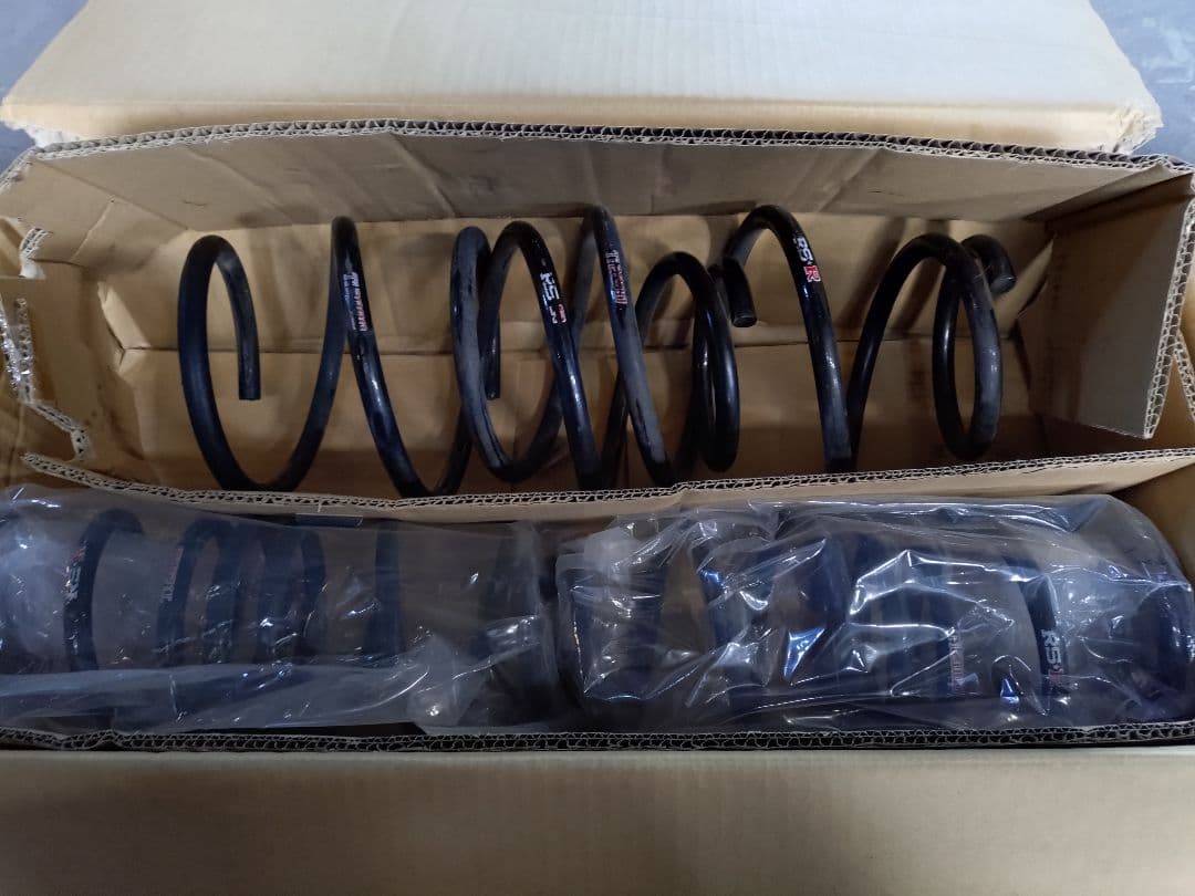 RS-R Ti2000 プリウスα　PENPEN