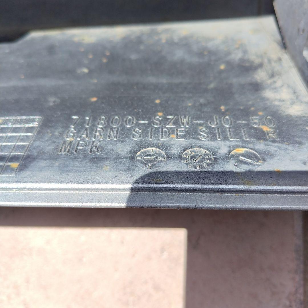 【手渡しのみ】RK5ステップワゴンスパーダ前期型 純正サイドスポイラー