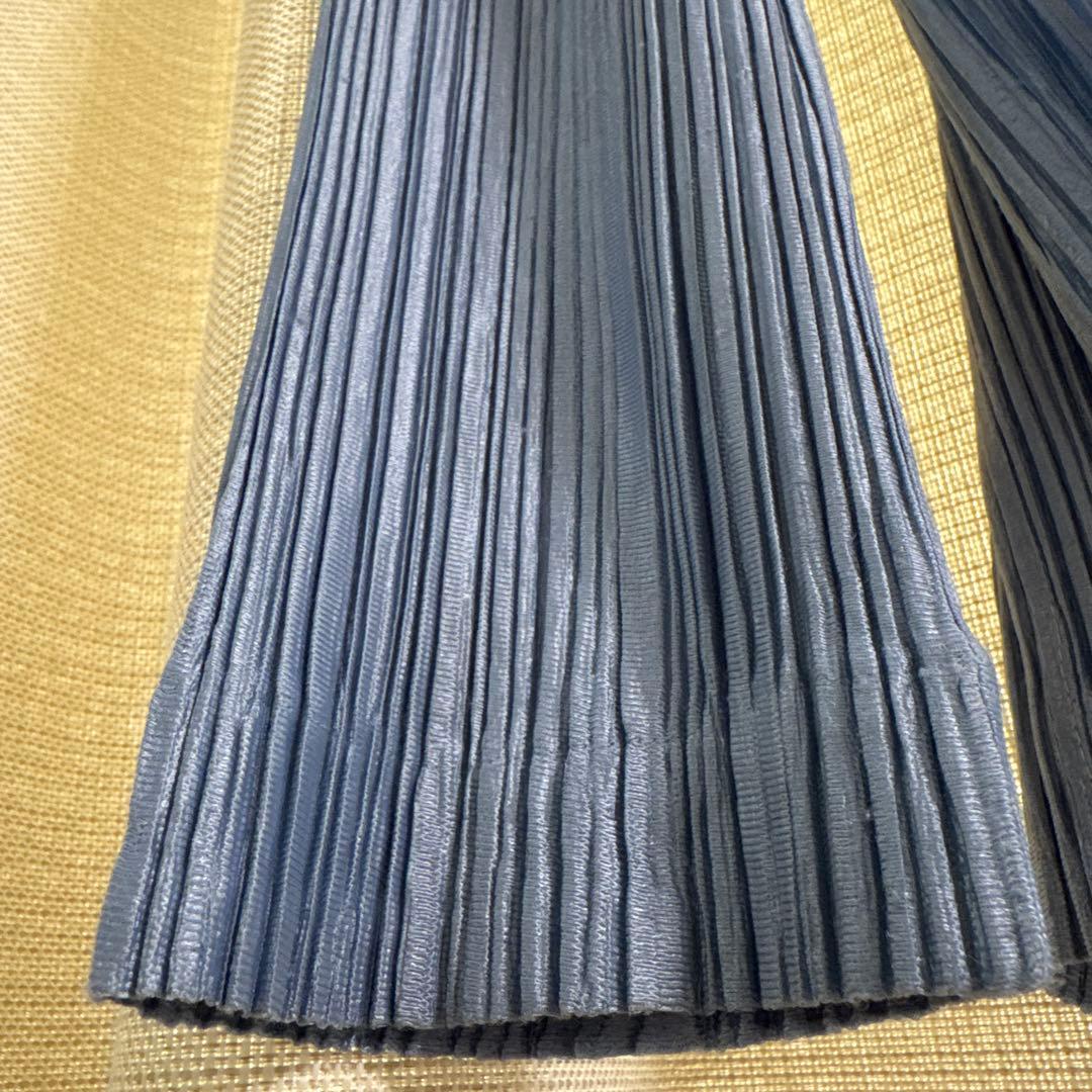 プリーツプリーズイッセイミヤケテーラードジャケット　ストライプ