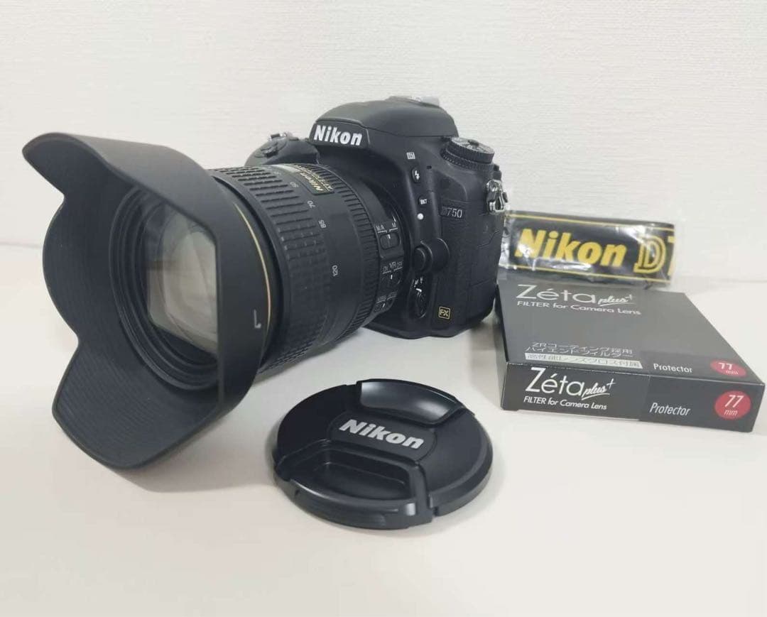 Nikon D750 24-120mmVRキット★ショット数2453回ほぼ未使用