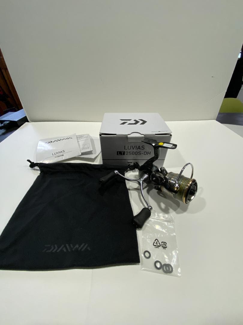 20 LUVIAS LT2500S-DH ルビアス