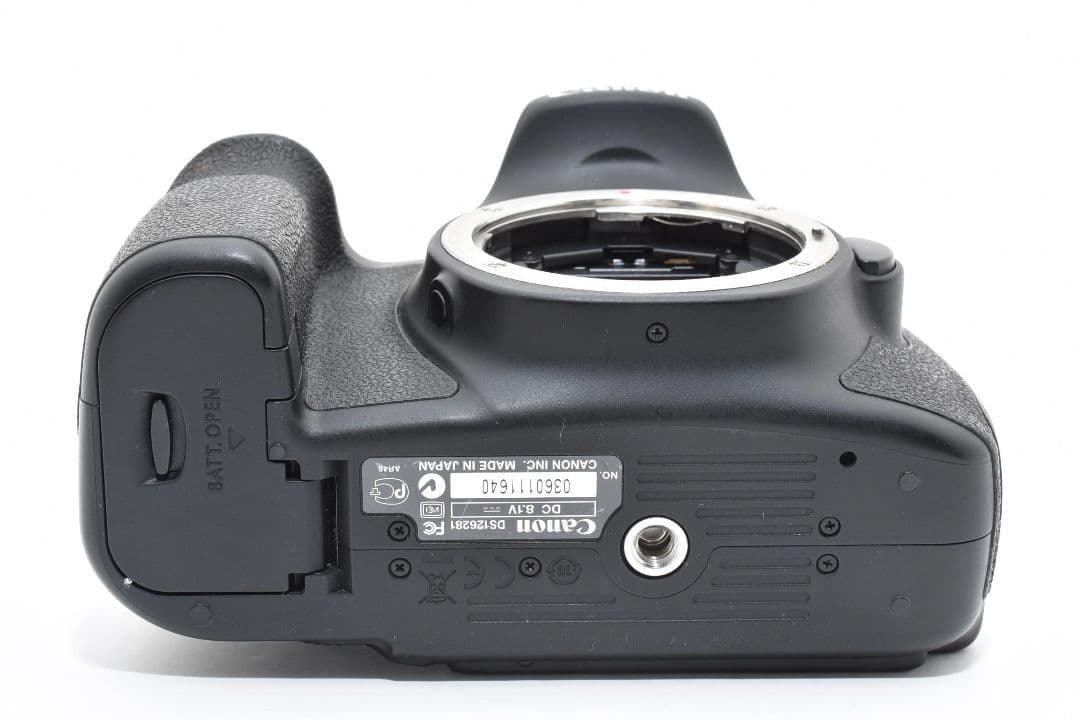 瞬間を捉える高速連写✨キヤノン EOS 60D✨超望遠 Ｗレンズ✨ショット数少