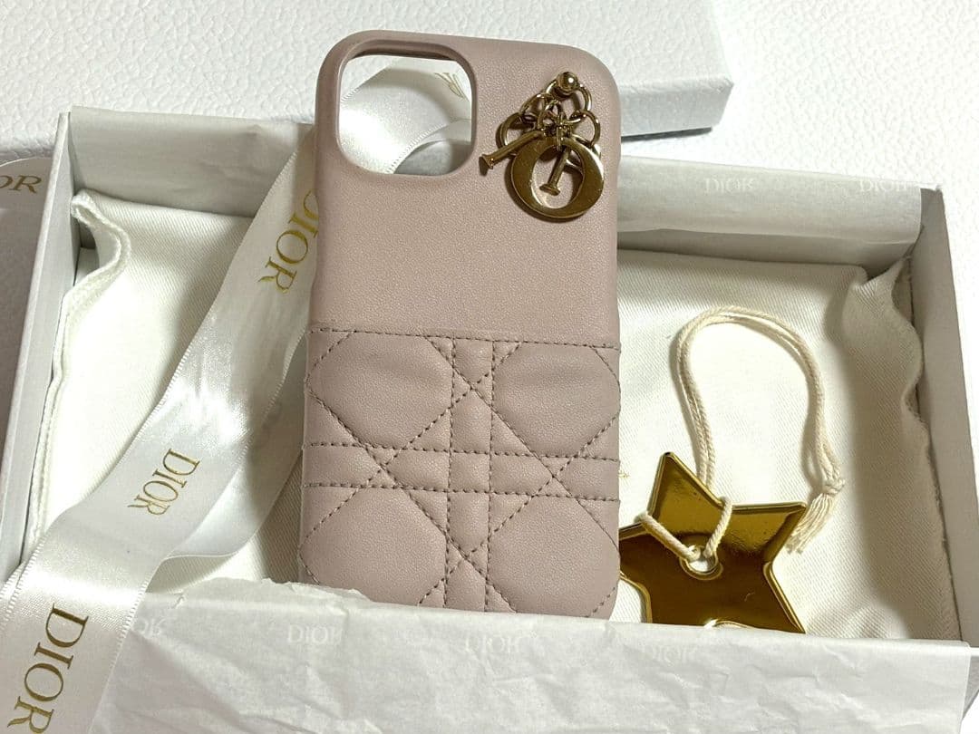【日本限定】 Lady Dior iPhone 15ケース