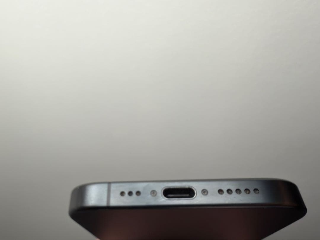 スマートフォン本体 Apple iPhone 15 Pro 128GB Titanium Black