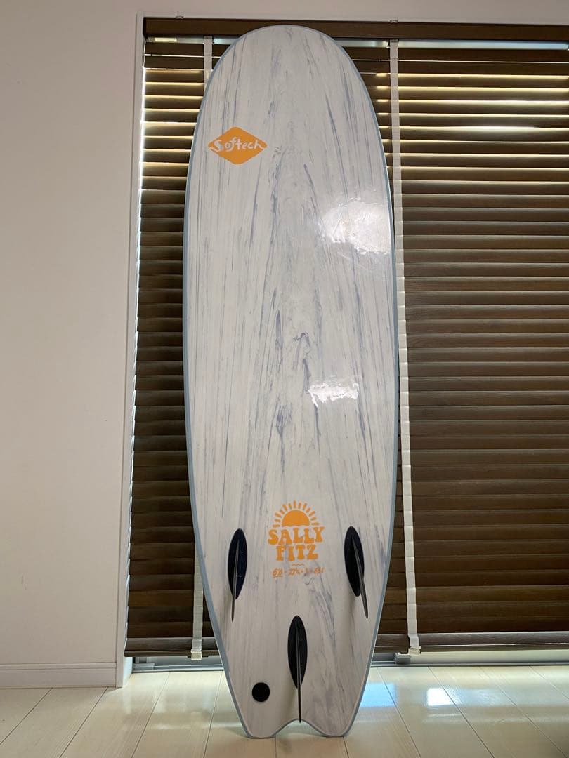 Softech Sally Fitz サーフボード 6‘6