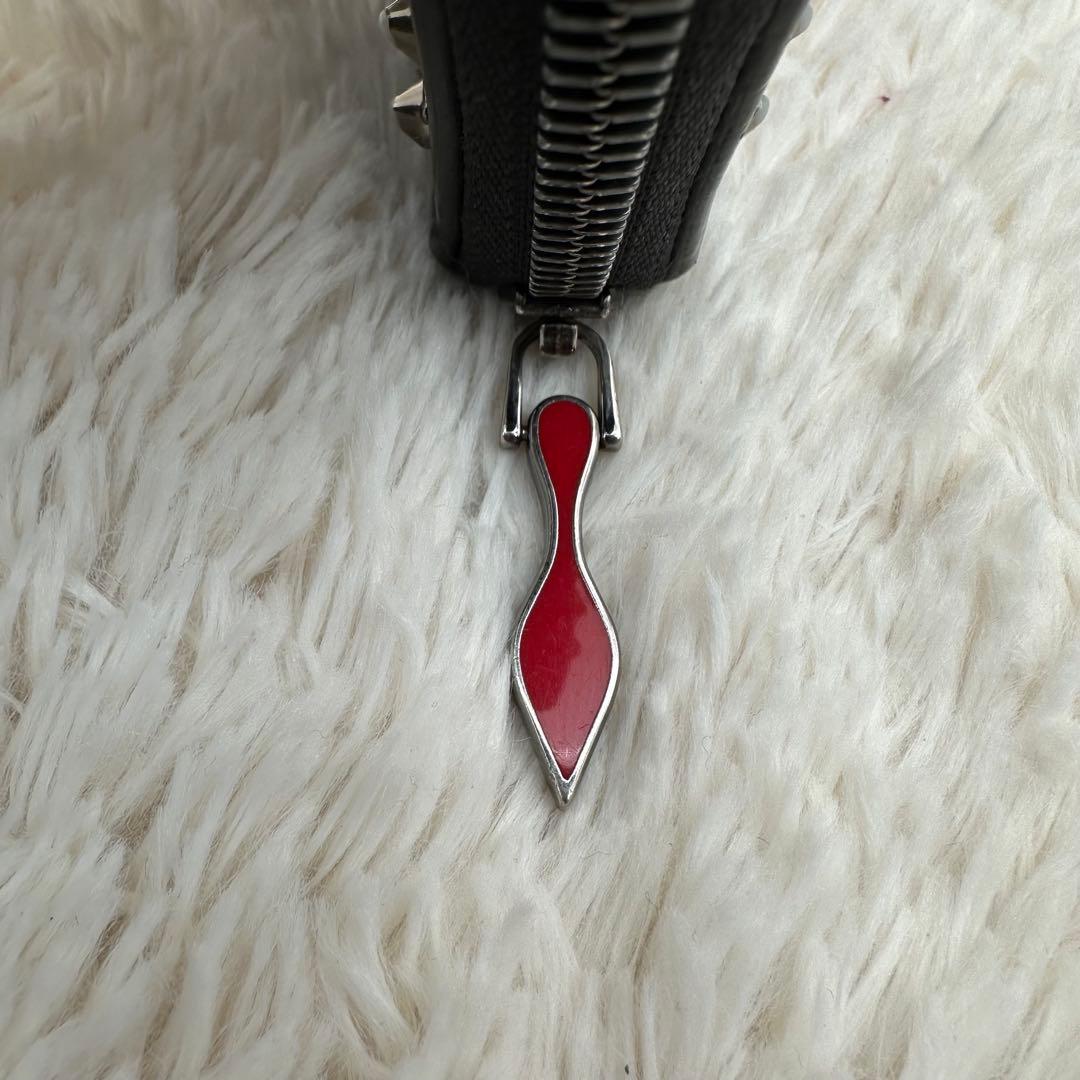 ✨美品✨ルブダン　長財布　スタッズ　パネトーネ　ラウンドジップ　レザー　黒