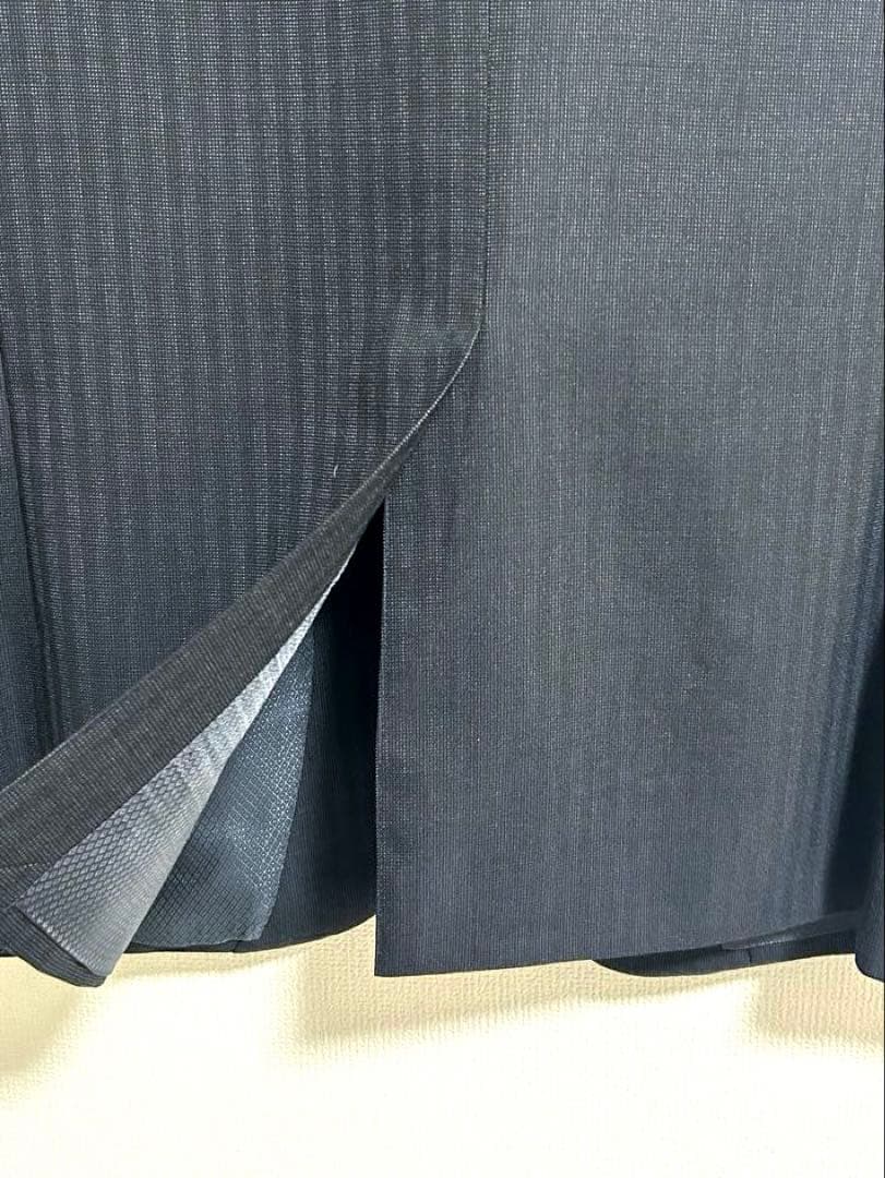 HILTON スーツ　洋服の青山　ウール&カシミヤ 黒系　180 AB7