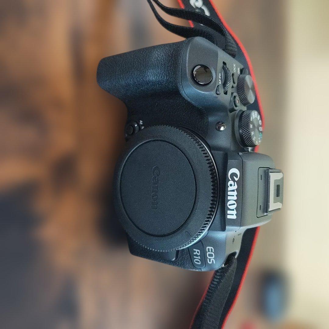 Canon　EOS R10 レンズキット