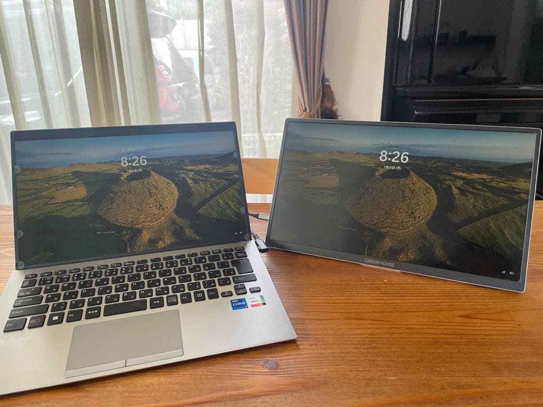 GREEN HOUSE ポータブルモニター 15.6インチ