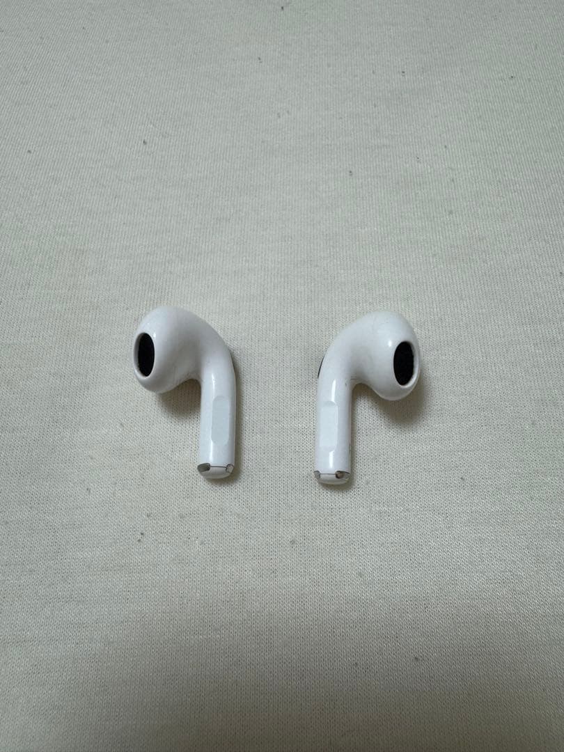 Apple AirPods 第3世代　本体＋充電ケース付き(動作確認済み)