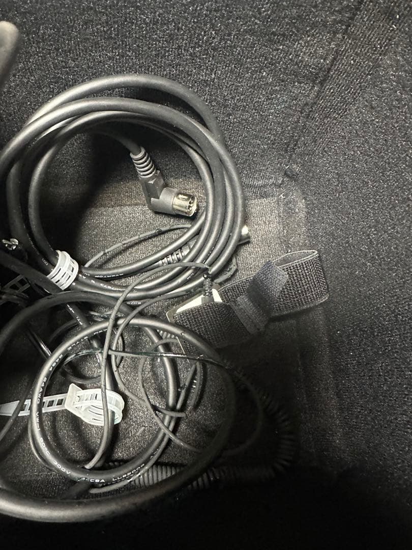 LAVIE 超音波美顔器 本体と専用ケース