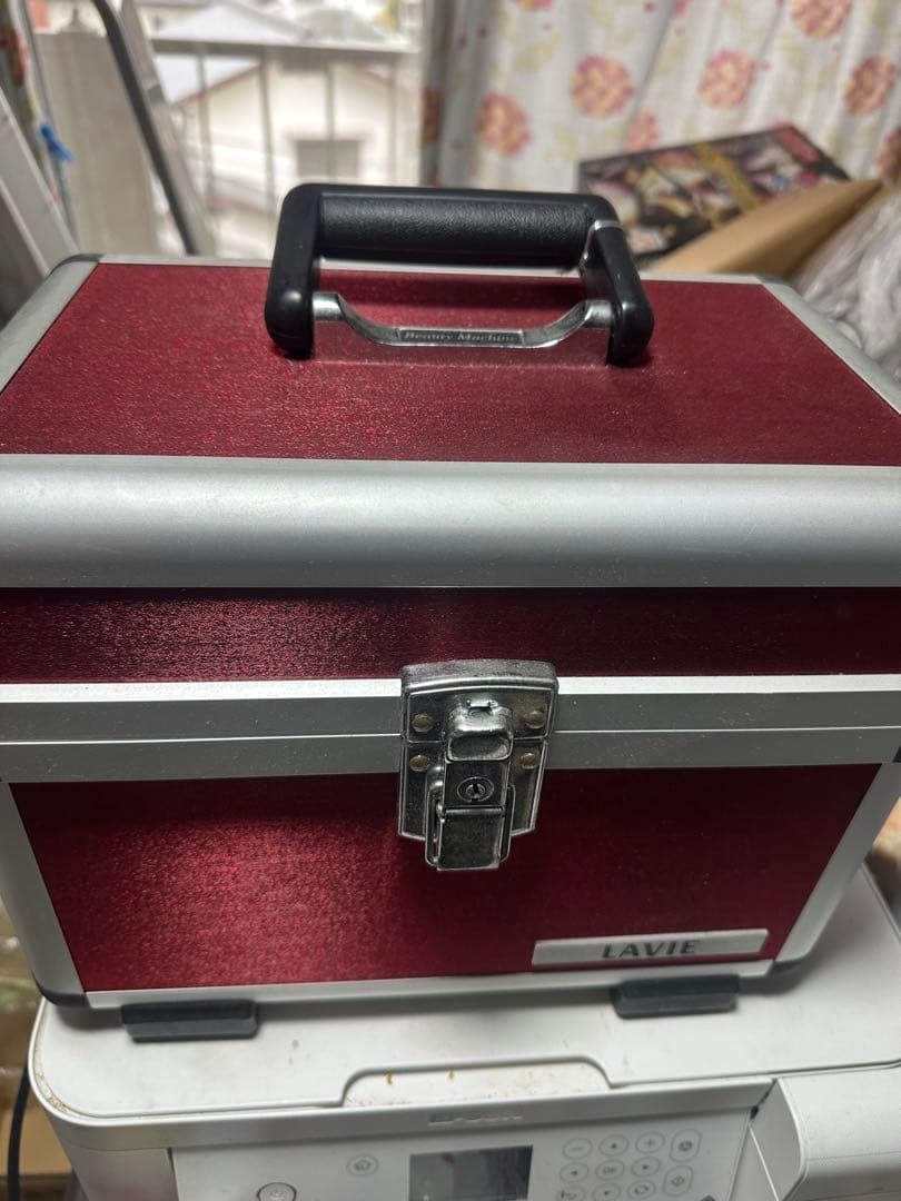 LAVIE 超音波美顔器 本体と専用ケース