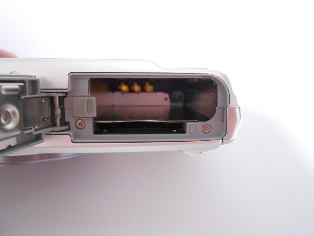 【お値下げ歓迎・美品】CASIO EXILIM EX-H15 シルバー