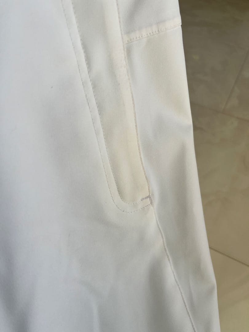 値下げ！KJUS スキーウェア子ども用 152サイズ 女の子 オマケでパンツ付！