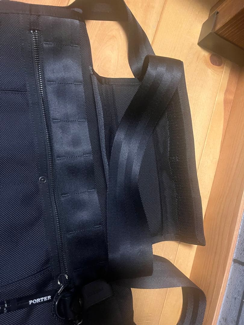 【美品】PORTER HEAT ポーターメッセンジャーバッグ 黒 吉田カバン