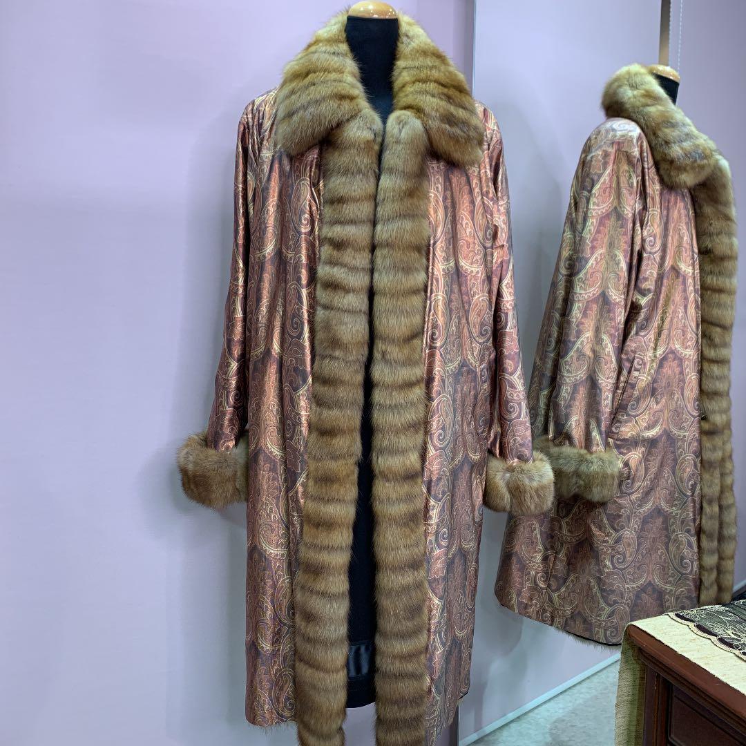 新春❣️プライス❣️ロシアンセーブル　シルク　リバーシブルコート《貂皮　毛皮　大衣》