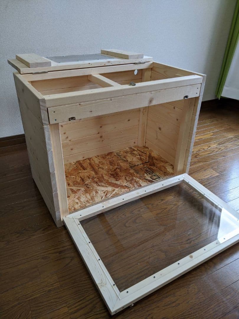 送料込み 爬虫類ケージ　小動物ケージ　木製ケージ　飼育