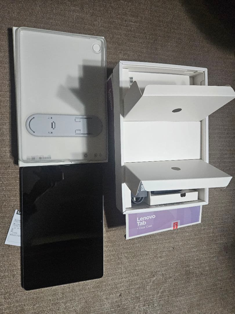 Lenovo Tab 10.1インチ FHD 4GB+64GB クリアケース付き