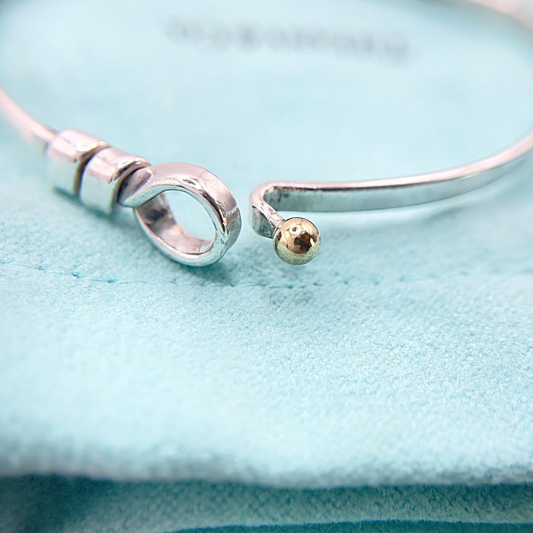 ティファニー ラブノット フック&アイ バングル シルバー 18K ブレスレット
