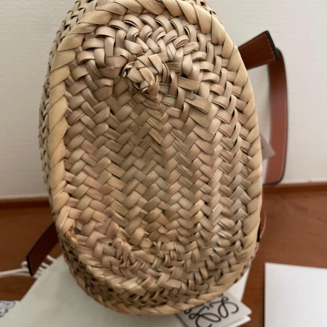 ゆさみ✴︎【新品】LOEWE ♡ かごバッグ ブラウン