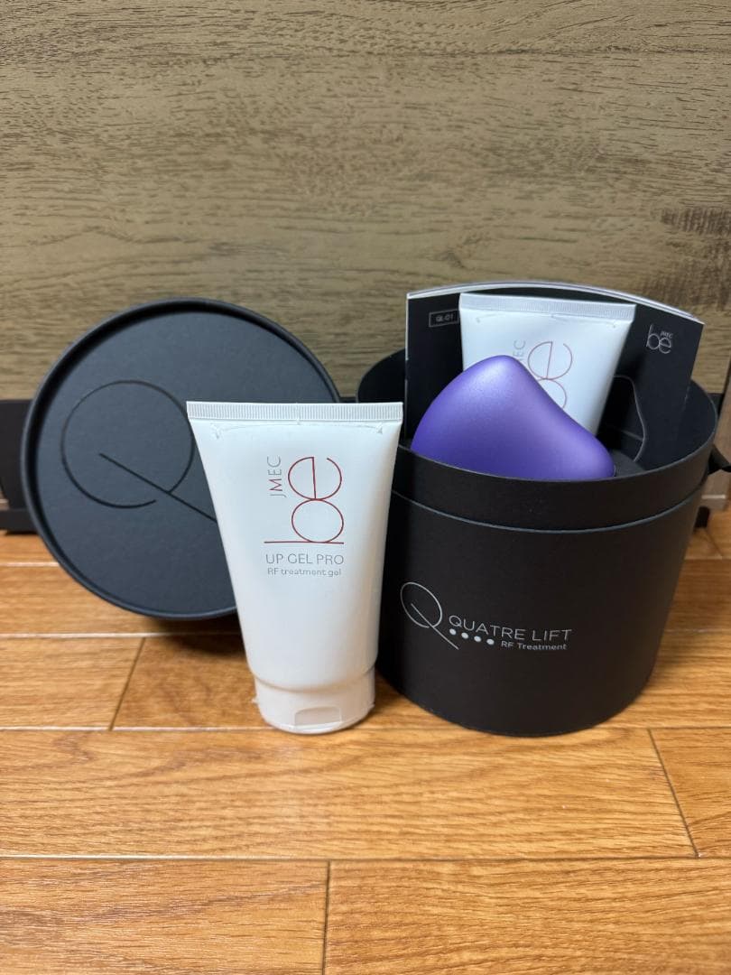 【新品未使用】JMEC be キャトルリフト美顔器、アップジェルPro+1本