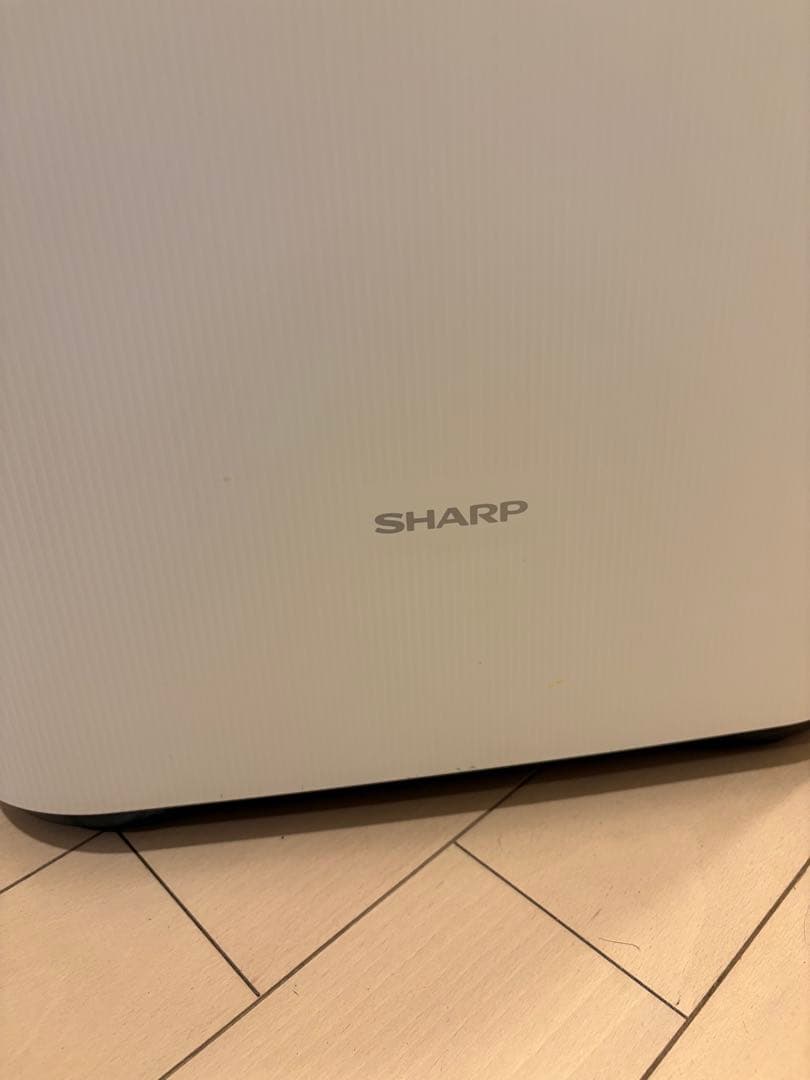 美品　SHARP 加湿空気清浄機　KC-J50-W