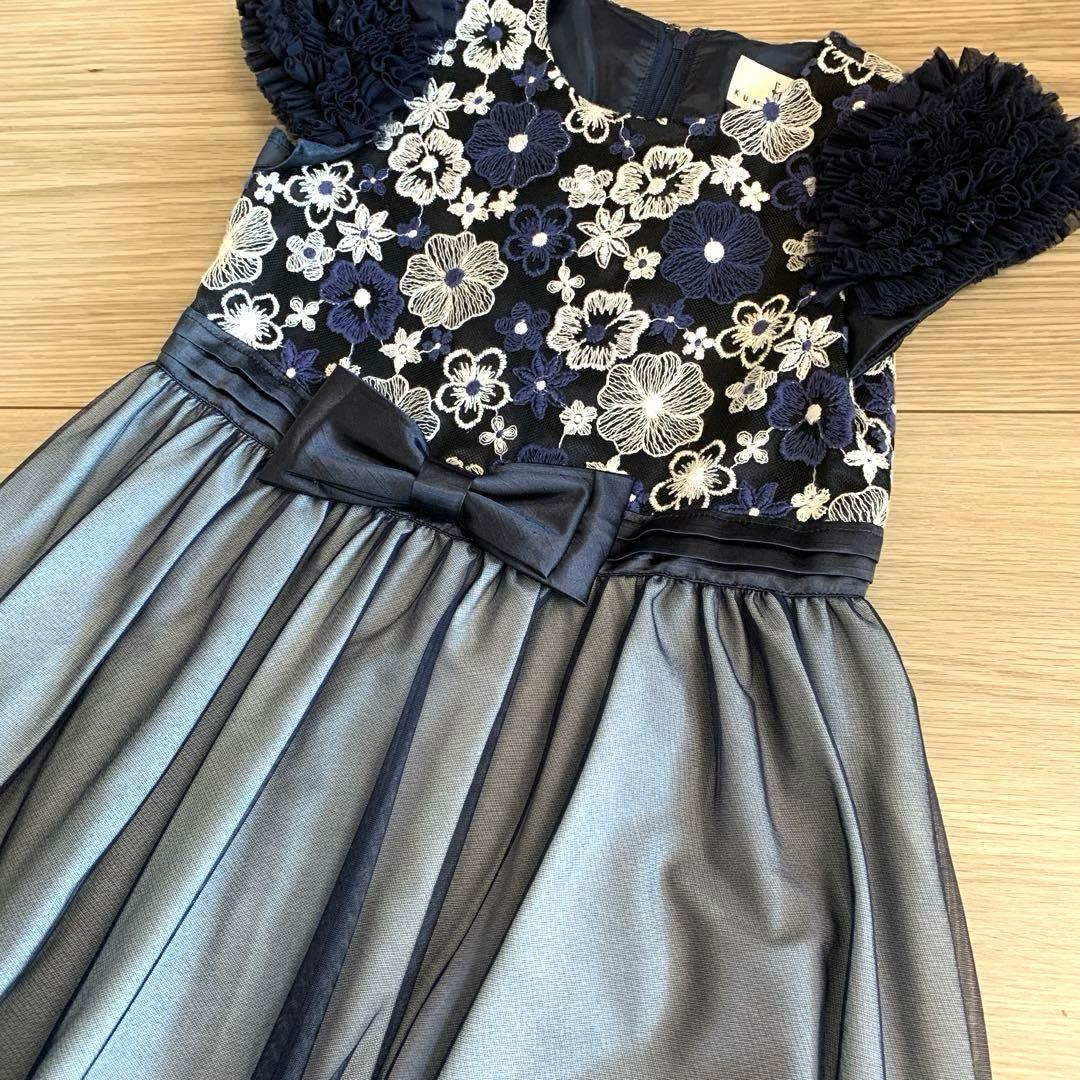 美品　組曲 KUMIKYOKU ネイビー 花柄刺繍 フリル袖 ドレス130