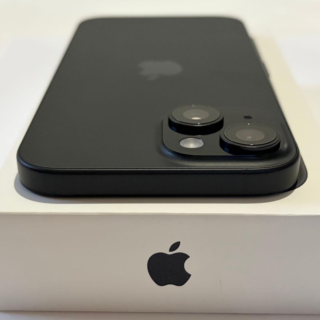 【美品】iPhone15 Apple 128GB ブラック 11ヶ月使用 94％