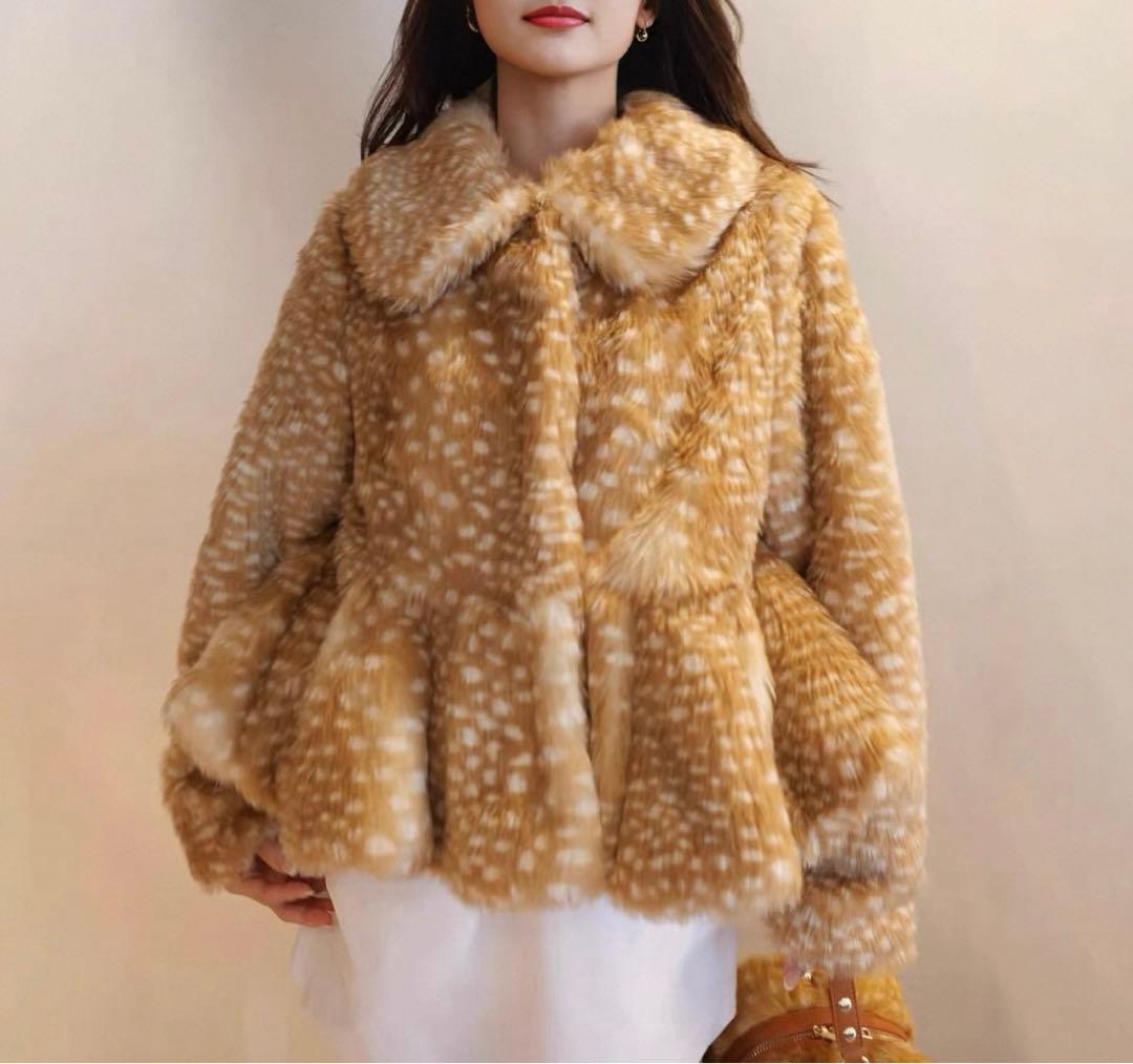 1点のみbibiy DORA PEPURAMU FUR COAT