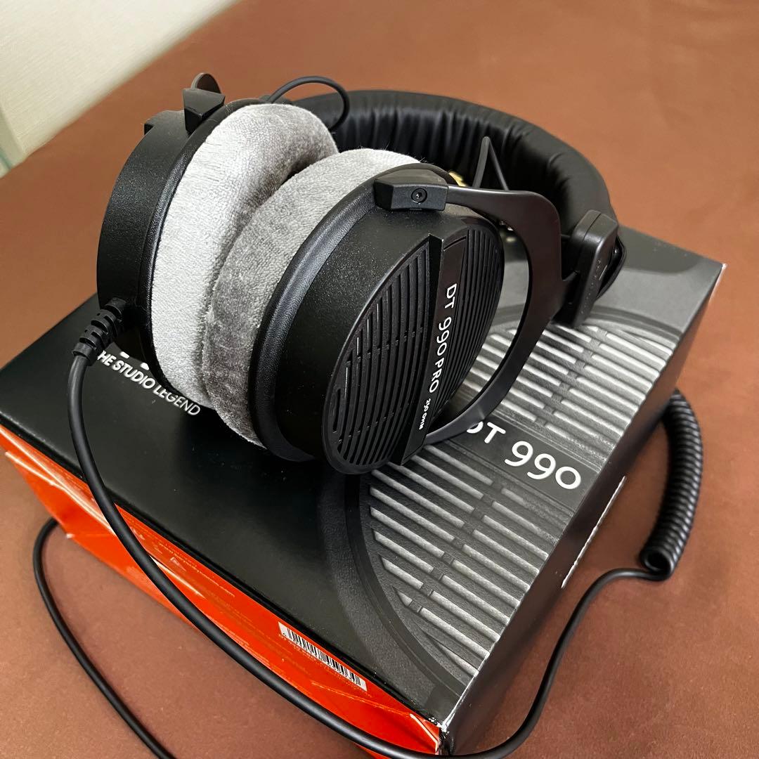beyerdynamic DT 990 PRO 開放型　モニターヘッドホン