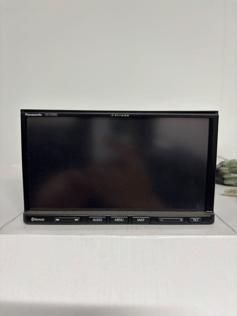 Panasonic CN-E300D パナソニック　ナビ