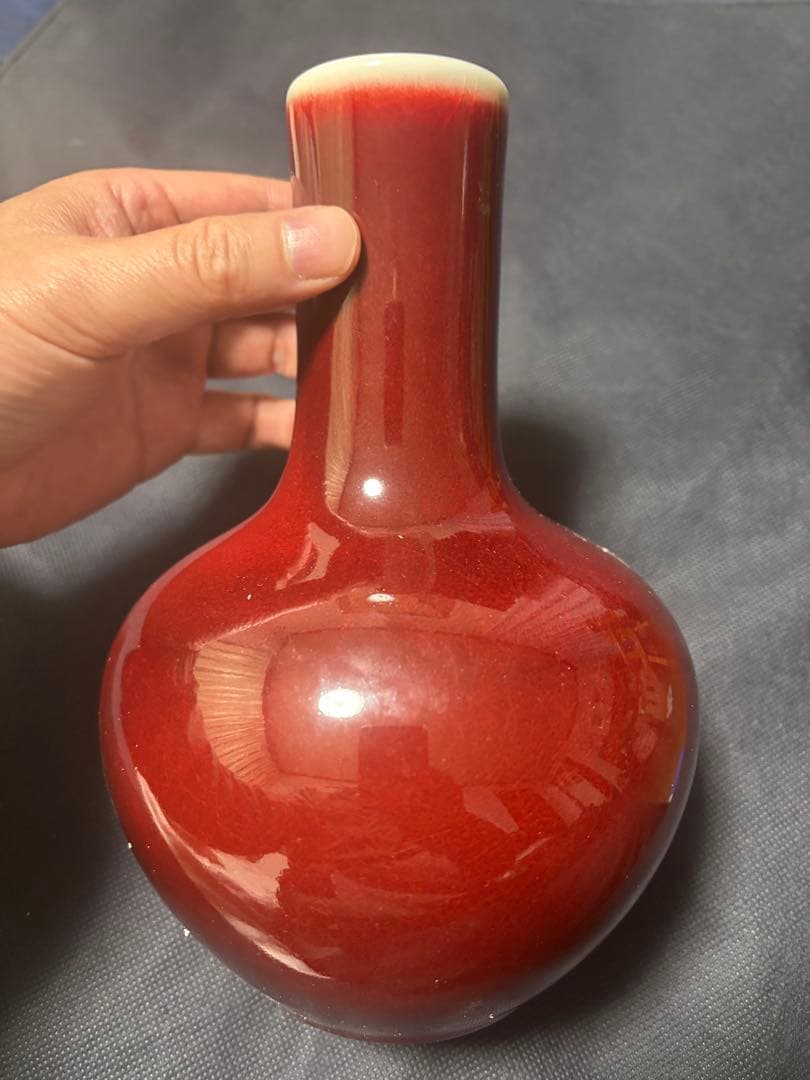 3　中国古美術品　紅釉　天球瓶　花瓶　高さ約22cm 大清康煕年製