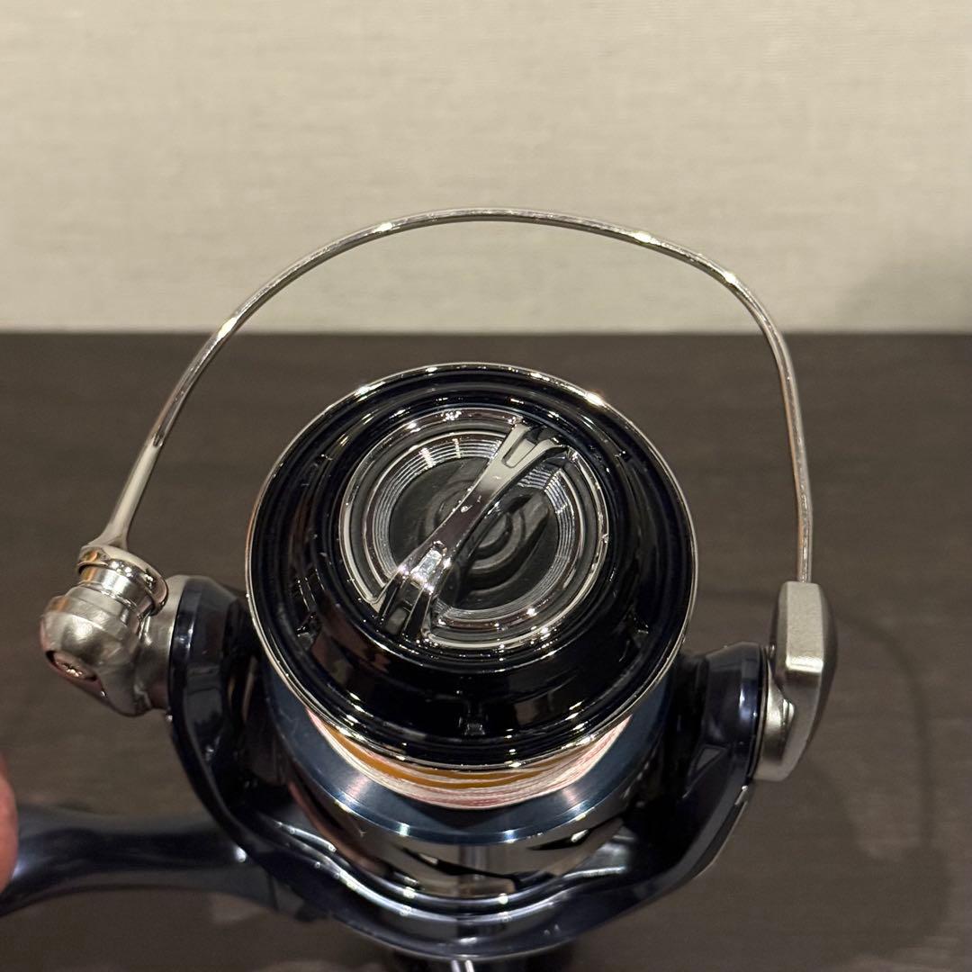 21ツインパワー　SW 8000HG スピニングリール