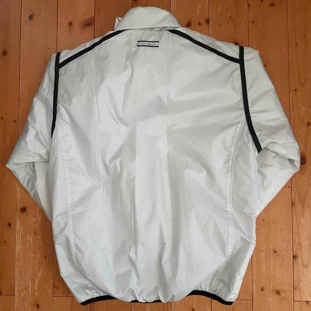 新品タグ付き DESCENTE ナイロン セットアップ 税抜き21,800円