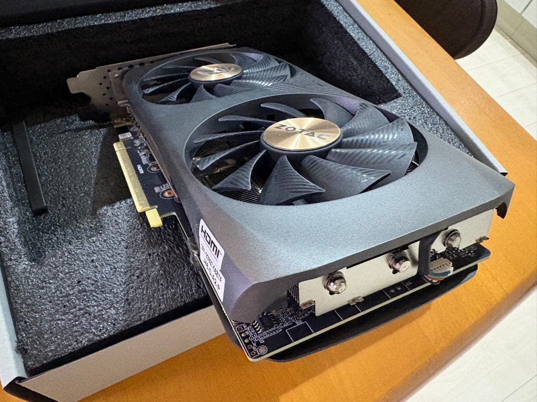 4/5までオマケ有【美品】ZOTAC GAMING RTX 4070 SUPER