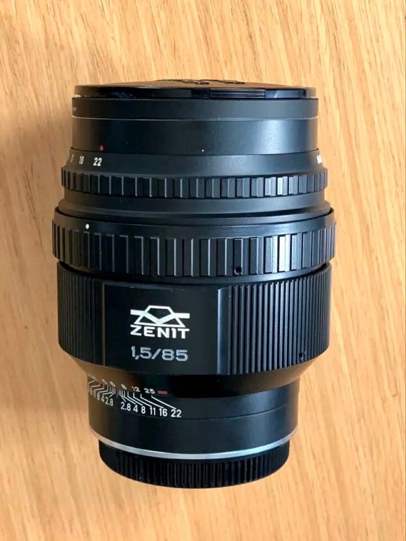 ZENIT HELIOS-40-2 85mm F1.5 Canon EF用