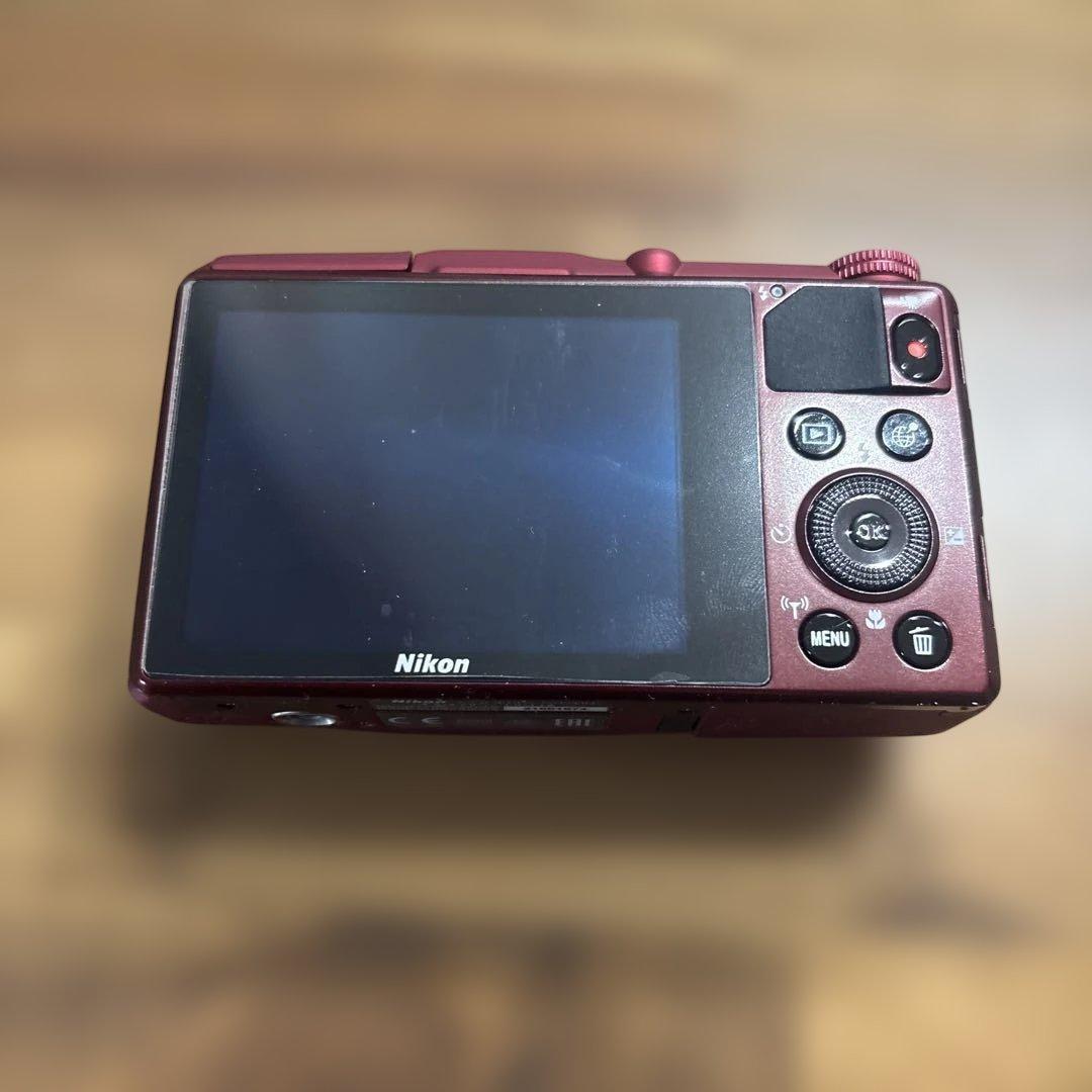 Nikon COOLPIX S9700 赤
