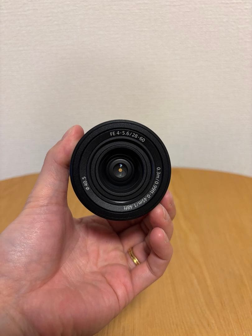 SONY α7c ブラック　ミラーレス一眼　ワイヤレスシューティンググリップ三脚