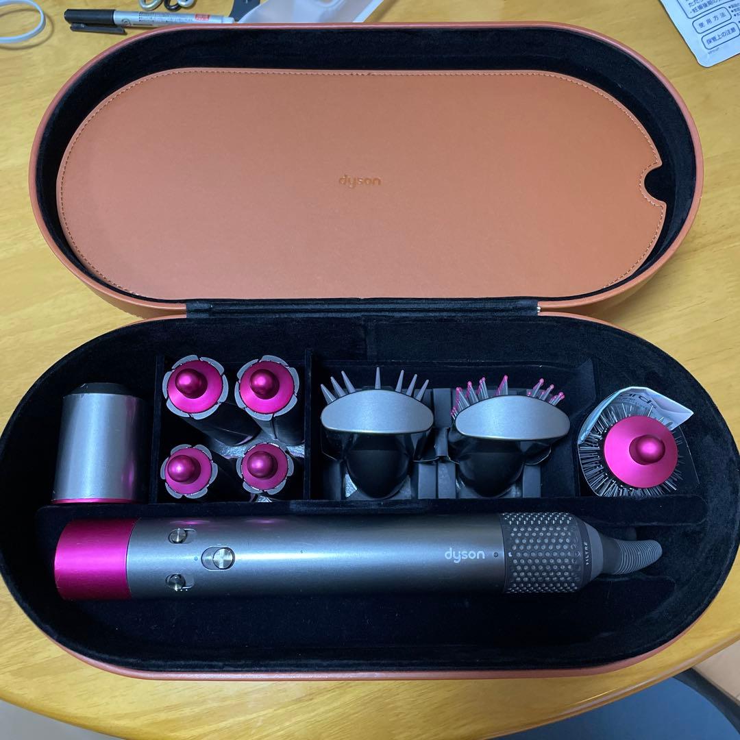 Dyson airwrap ヘアドライヤー スタイリングセット