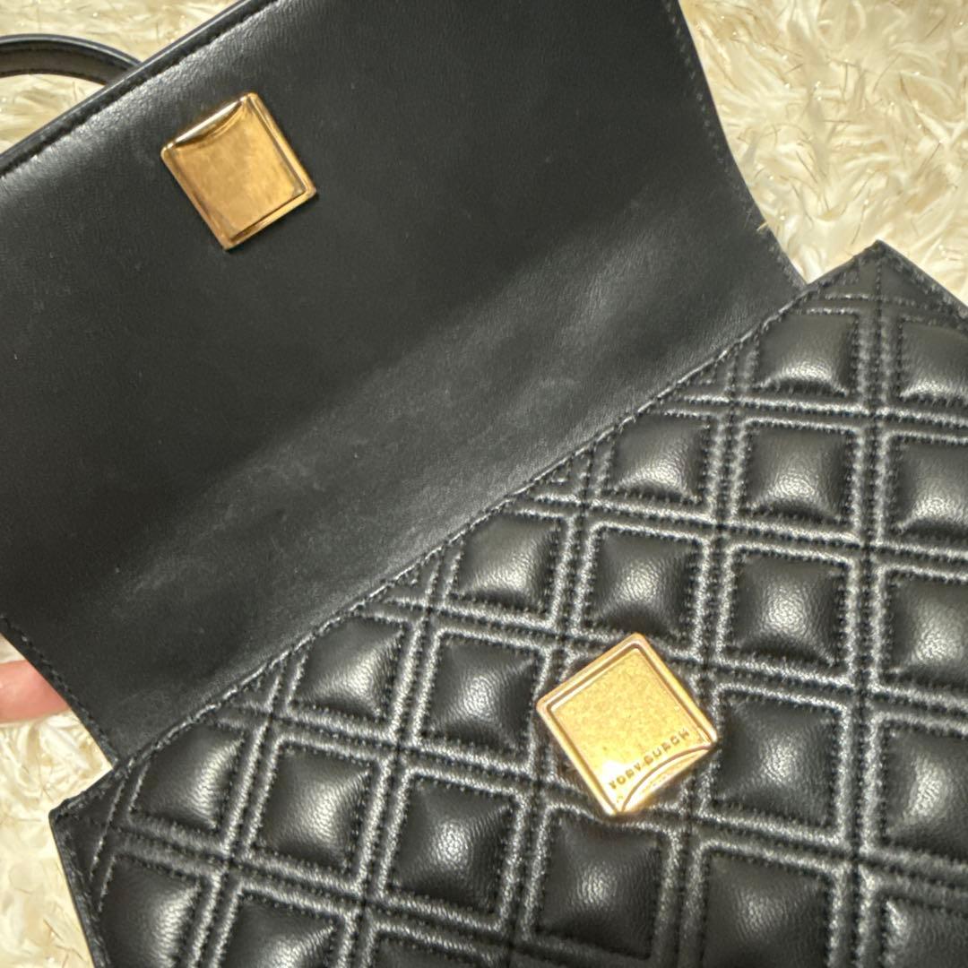 トリーバーチ　キルティング クロスボディ ゴールドチェーン ブラック