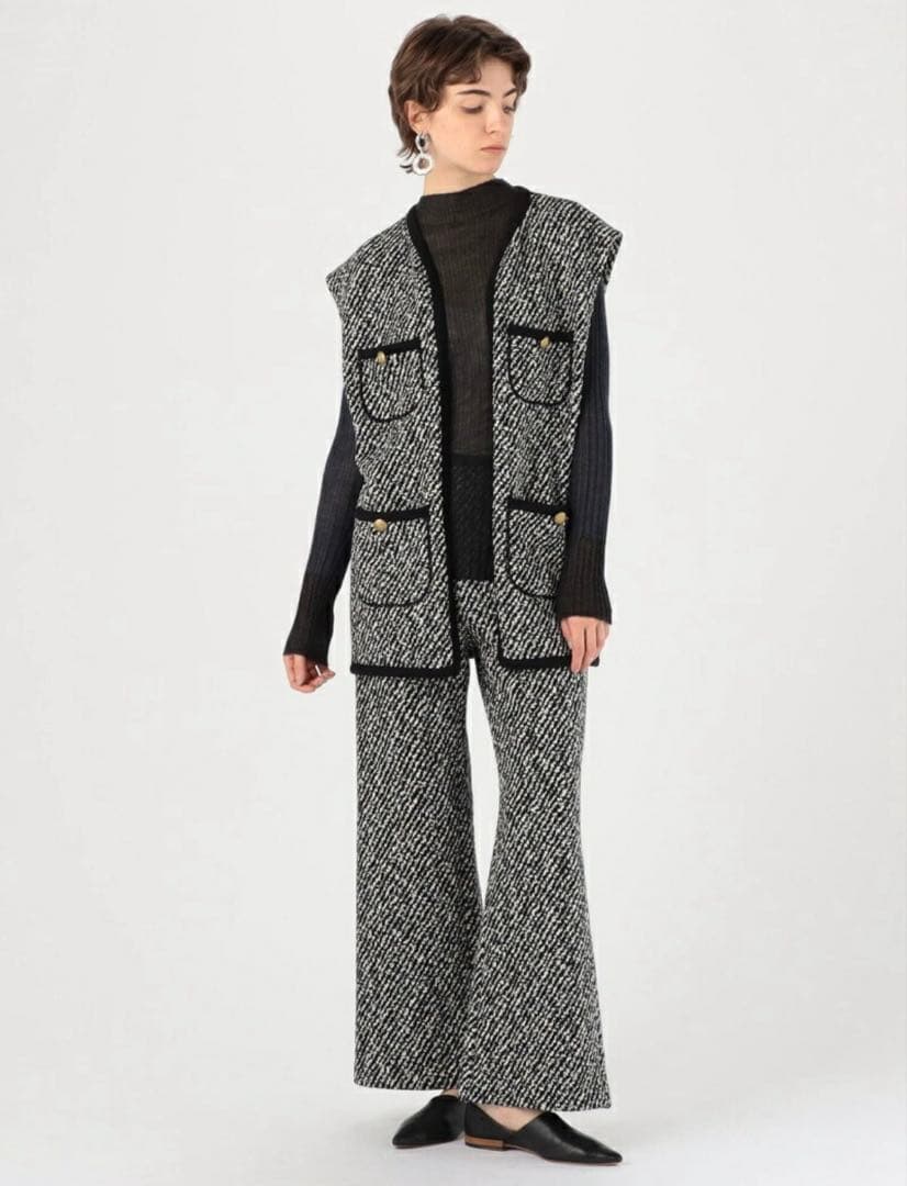 インレーカルゼ フロントオープンジレ DES PRES トゥモローランド