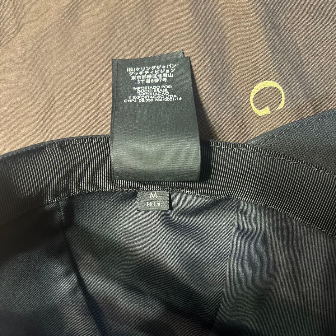 GUCCI キャップ ロゴ刺繍付き