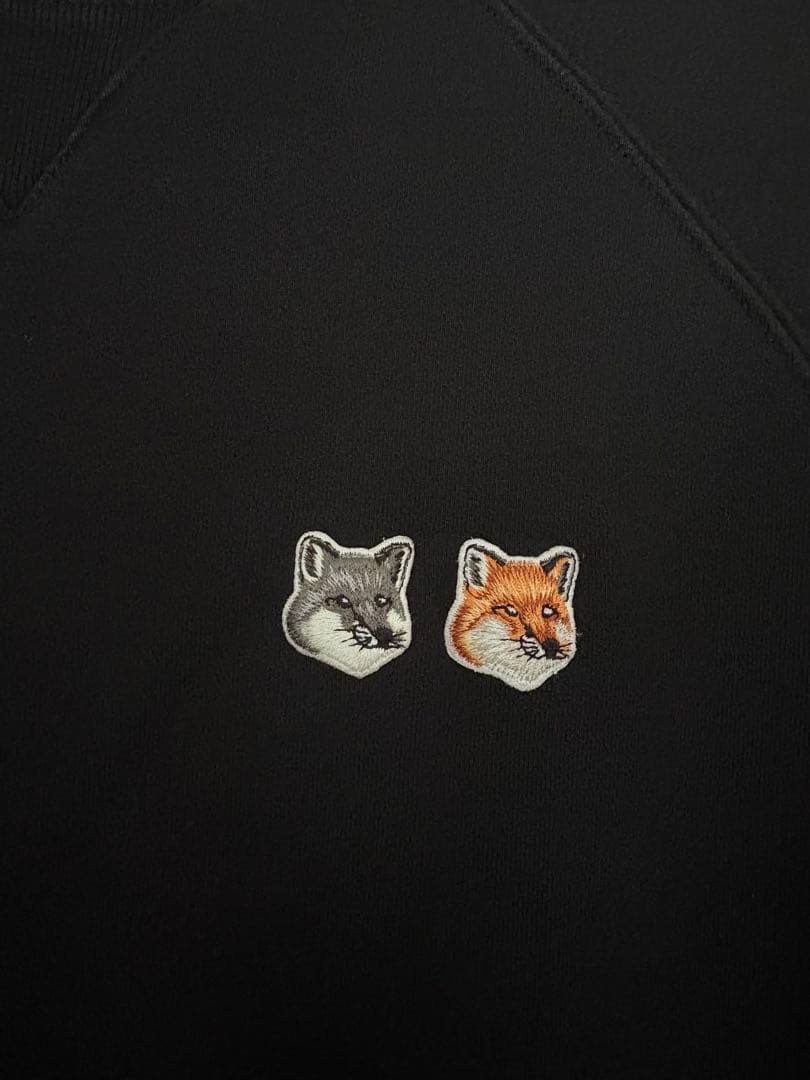 メゾンキツネ　スウェット　黒　Mサイズ